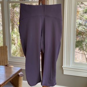 Lululemon Cropped leggings 6